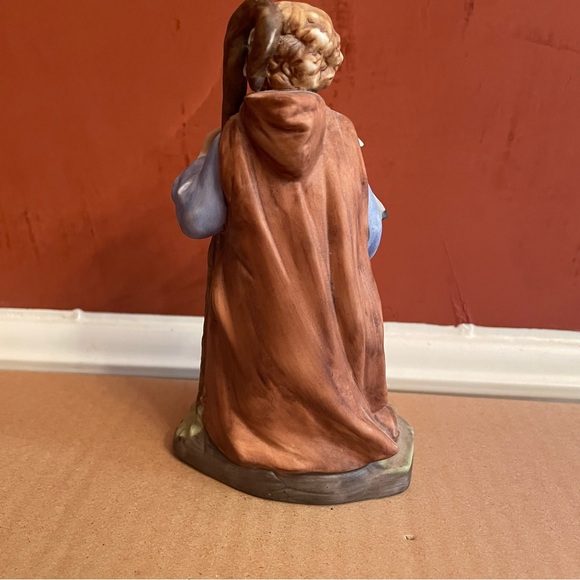 Vintage ROMAN, Inc Pastoral Shepherd Figurine in Blue and Brown 1979 - Picture 5 of 8